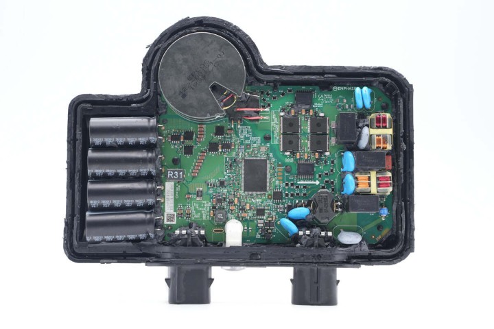 微型逆变器内部结构